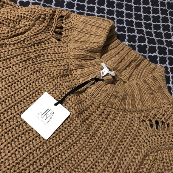 dra Los Angeles Chunky Knit Distressed Crop Crew Neck Sweater Sz Large - Picture 4 of 6